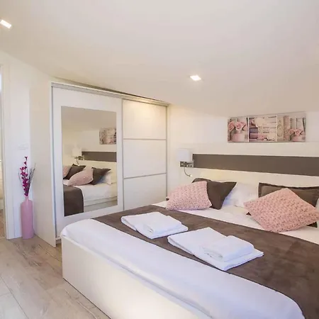 In - Istrien 40973 Apartment Porec